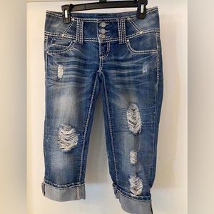 Almost famous cropped jeans - junior size 5